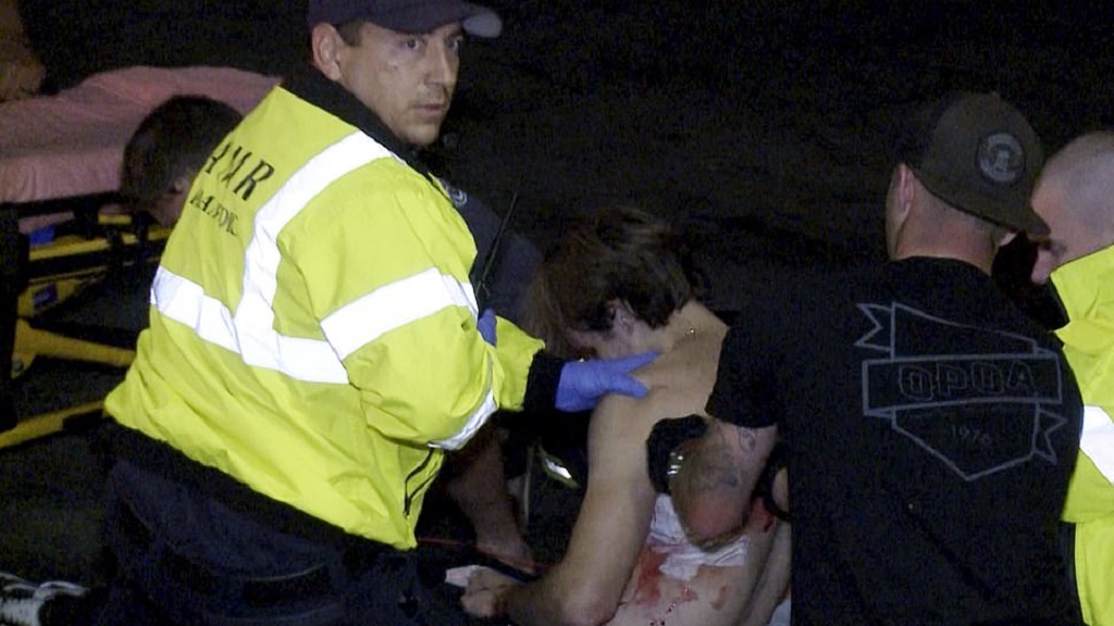 Identificado, autor de tiroteo en bar de California - servicios-de-emergencia-trasladaron-a-los-heridos-a-diversos-hospitales