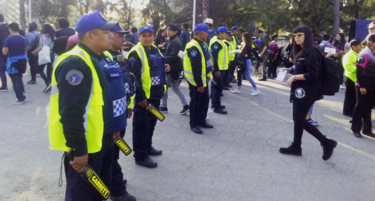 Mujer robó 19 celulares durante el primer día del Corona Capital