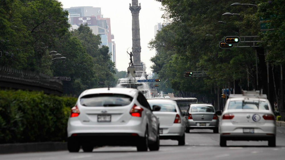 Capitalinos invierten hasta 25 por ciento de sus ingresos en traslados