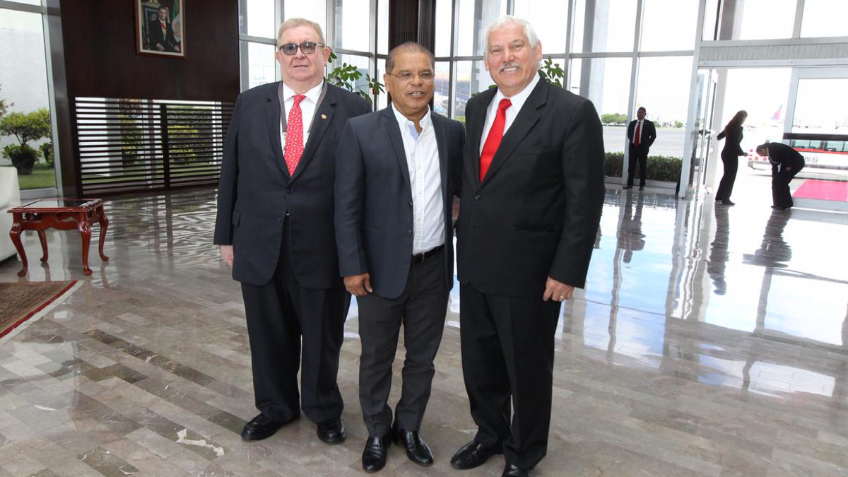 Vicepresidente de El Salvador llega a México para toma de posesión