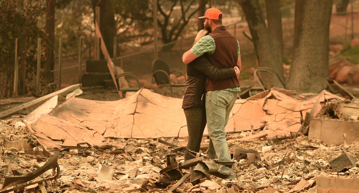 Incendio al norte de California eleva cifra de muertos a 81