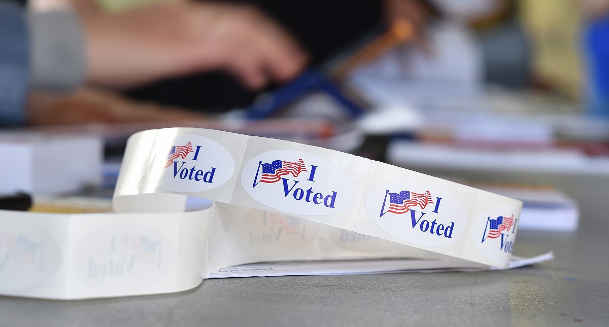 Rusia considera “dolor de cabeza” investigación por injerencia en EE.UU.