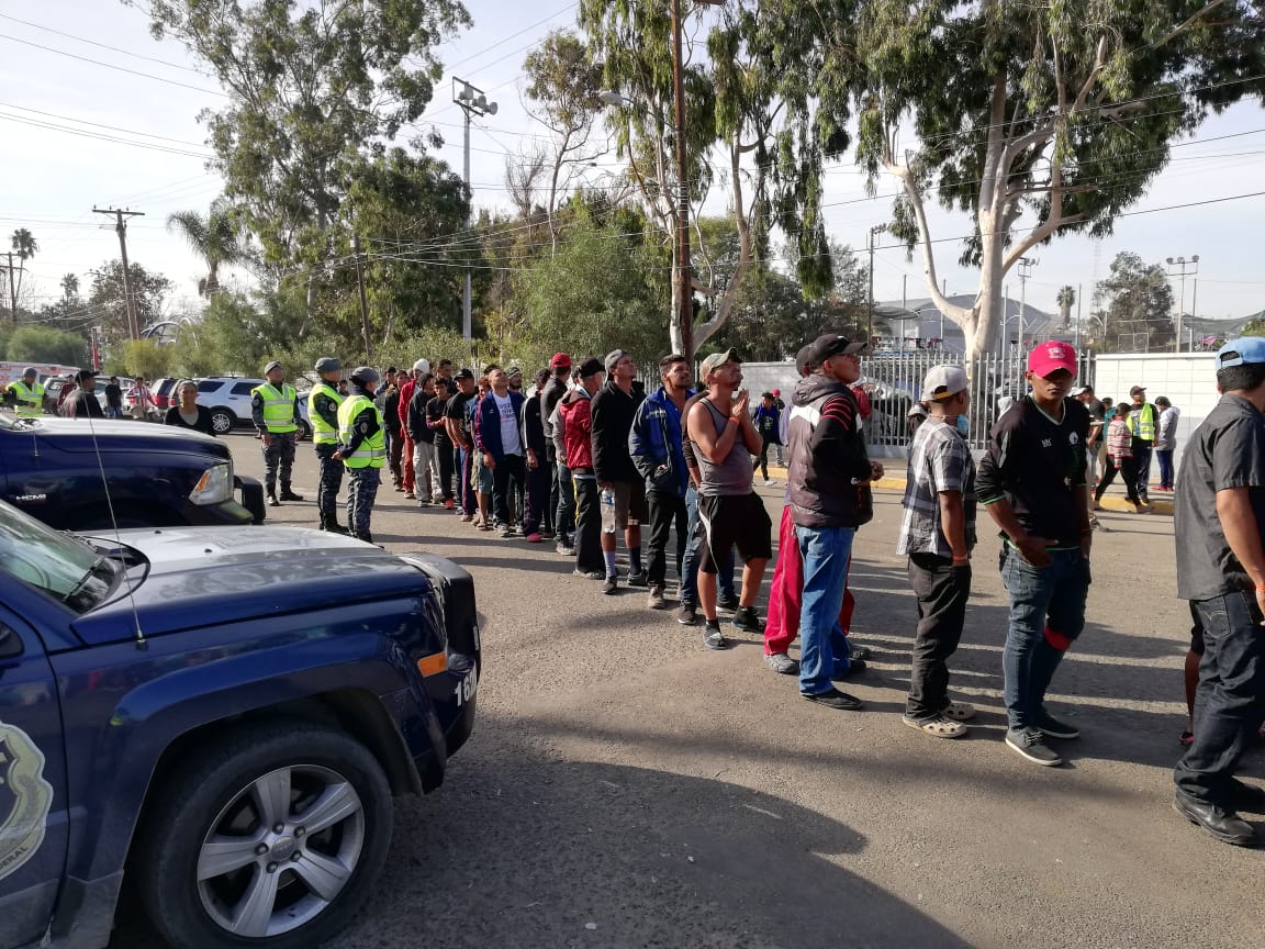 Continúa la atención a migrantes en Baja California