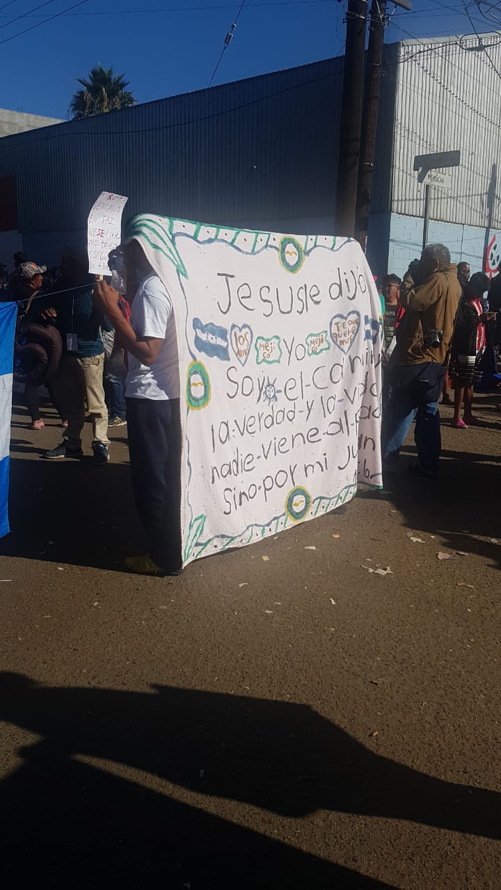 Policía fronteriza disparó gas lacrimógeno a migrantes - whatsapp-image-2018-11-25-at-125258-pm1