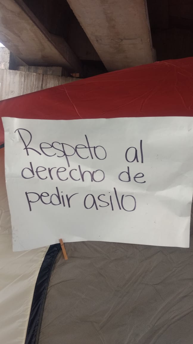 Más de 5 mil migrantes continúan en el albergue Benito Juárez - whatsapp-image-2018-11-30-at-120550-pm1