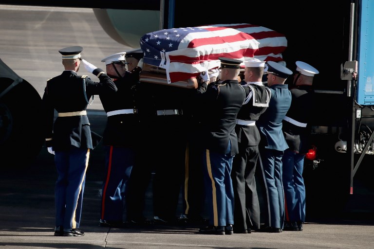 Homenaje a George H.W. Bush - 063-1068001204