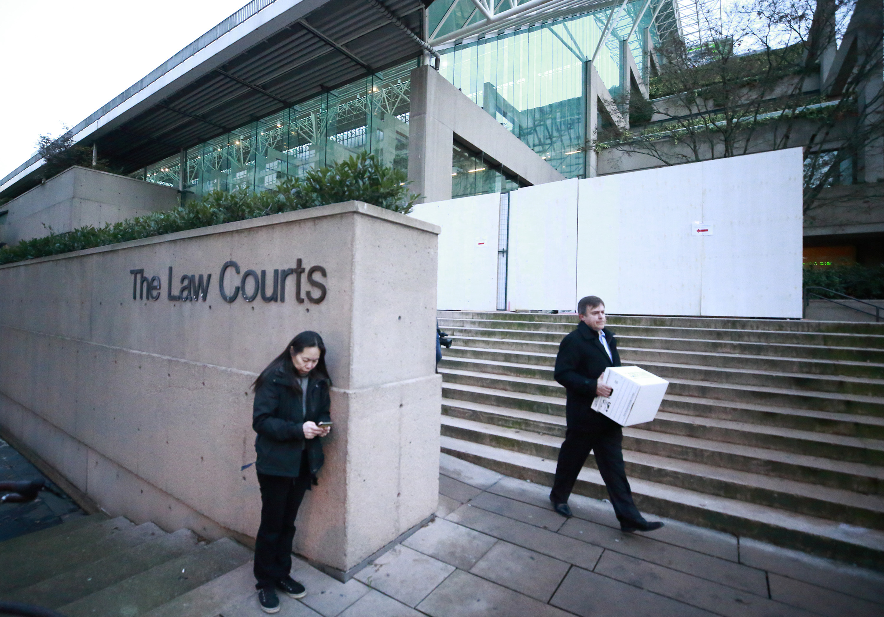 China convoca a embajador de EE.UU. en Beijing por arresto de directora de Huawei - 063-1069629040