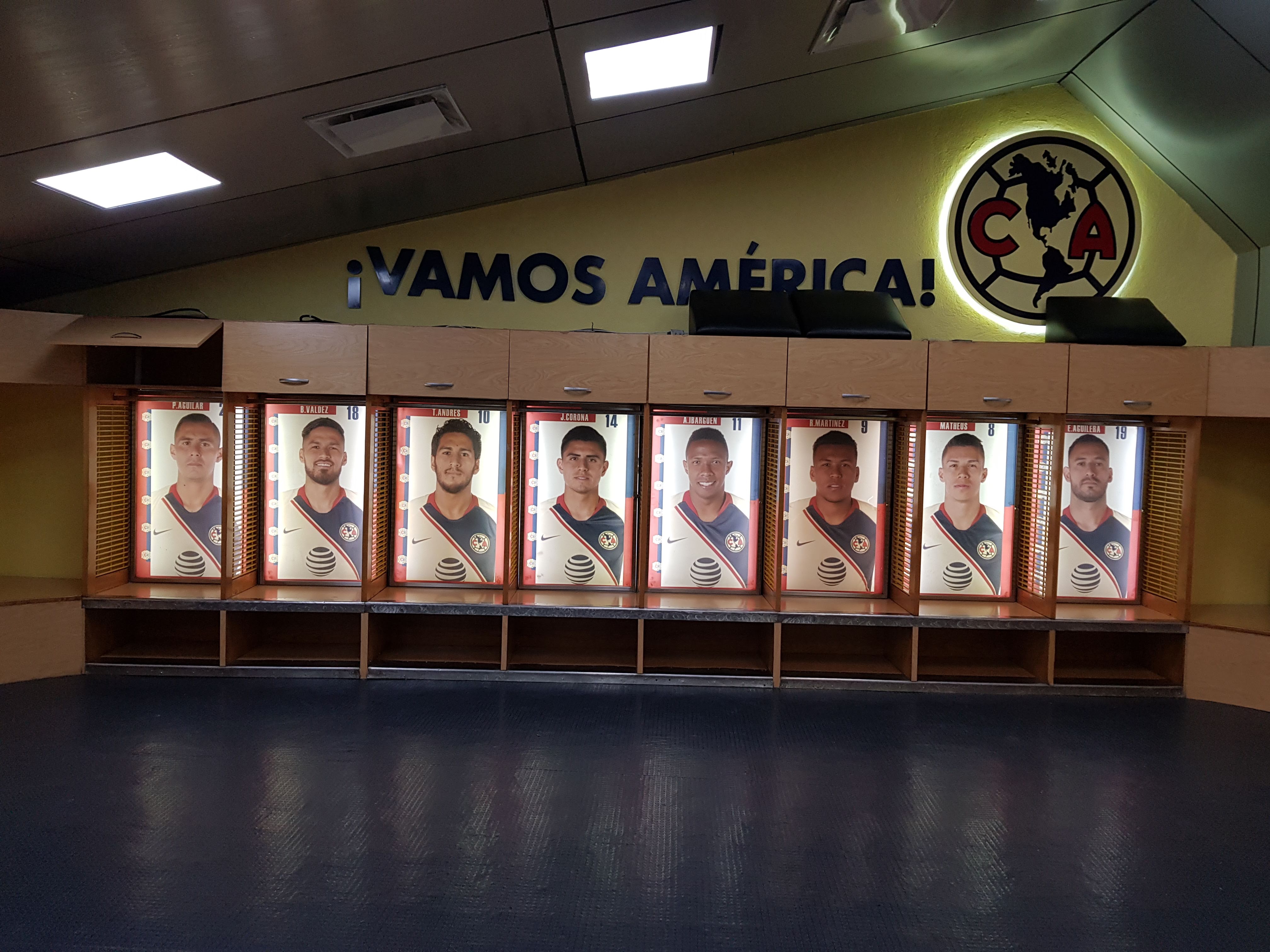 El Estadio Azteca, a nivel de cancha - 20181221-111947