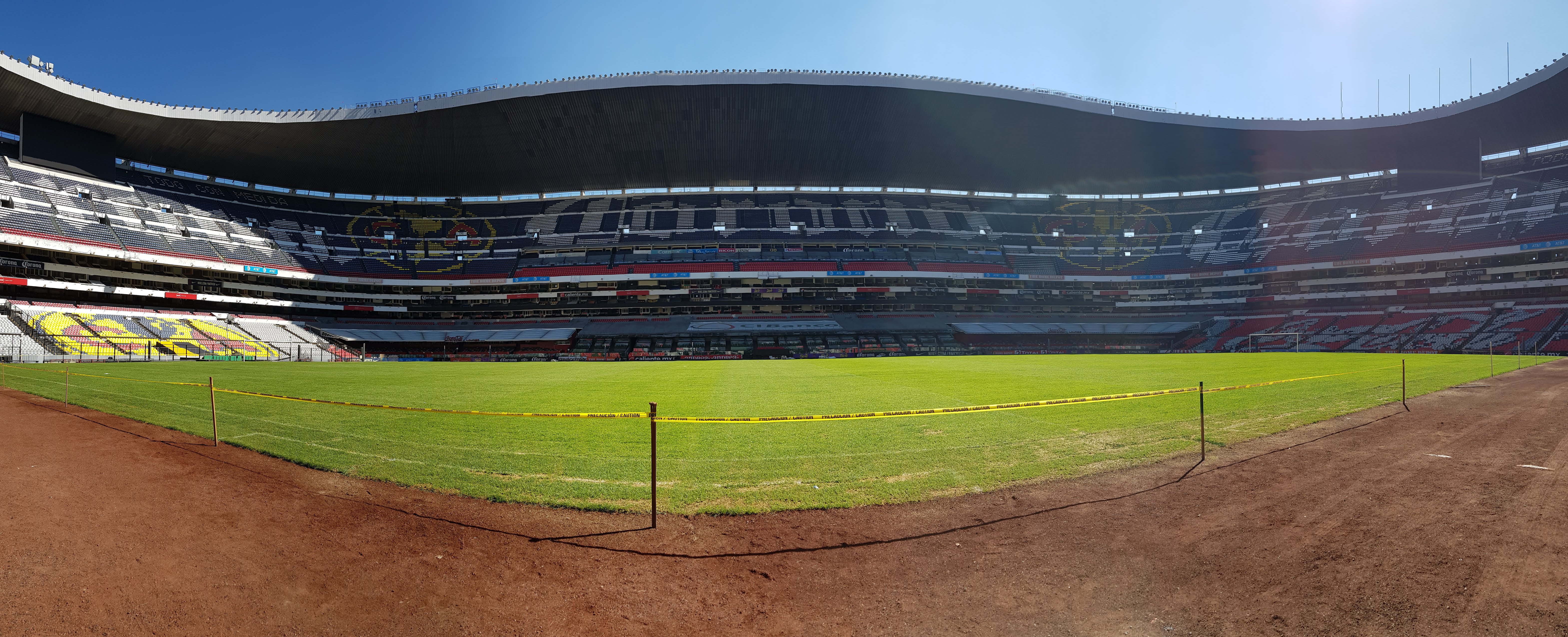 El Estadio Azteca, a nivel de cancha - 20181221-112806