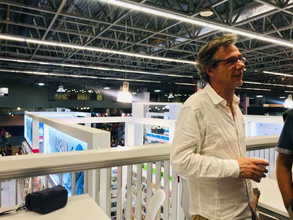 ‘Ahora me rindo y eso es todo’ de Álvaro Enrigue en la FIL