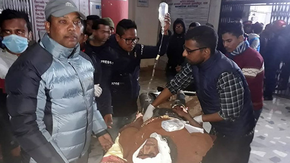 Accidente de autobús escolar deja 23 muertos en Nepal
