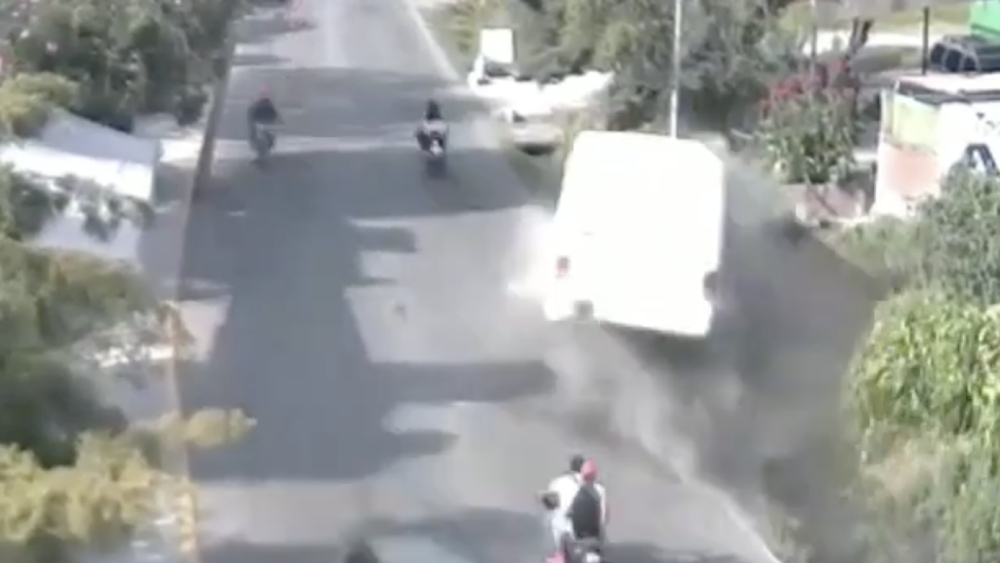 #Video Unidad de transporte público se accidenta en Edomex