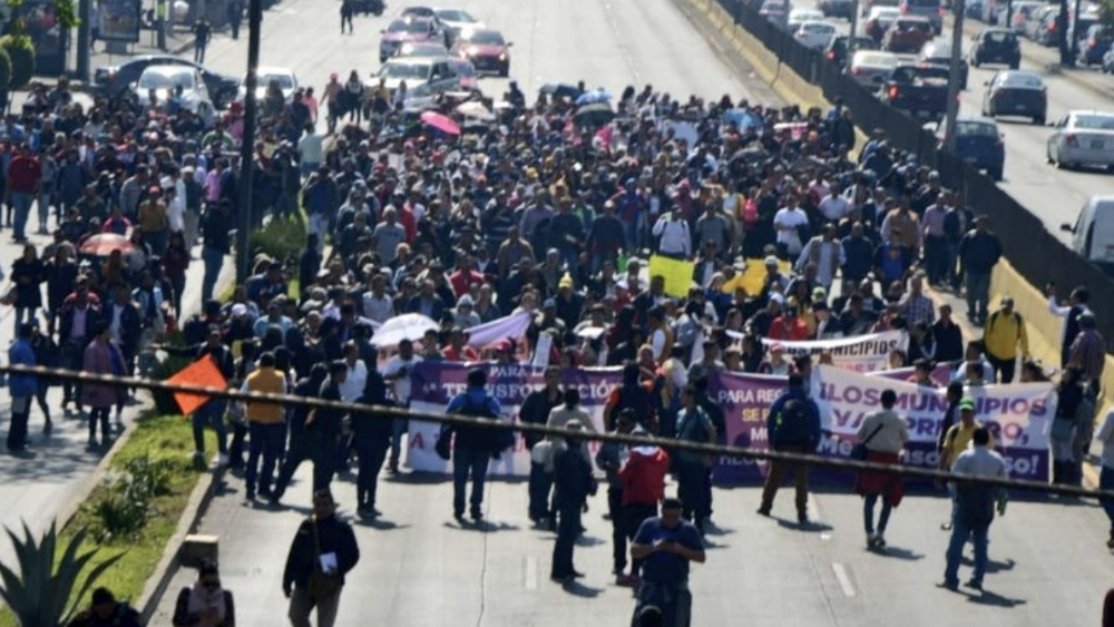 Se retiran alcaldes del PRD de inmediaciones del aeropuerto tras acuerdo