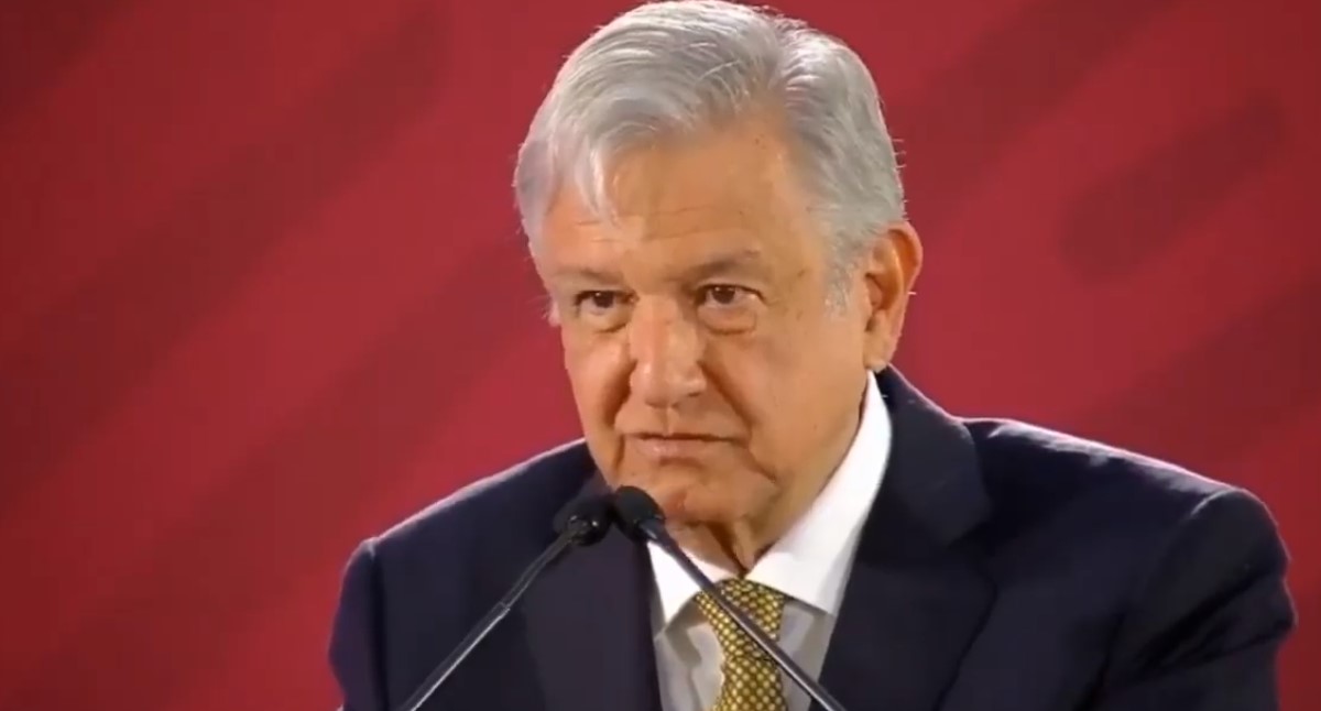 Niega López Obrador recorte a universidades - amlo-confe-17-dic