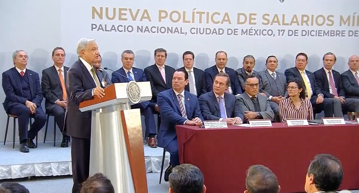 Nuevo salario mínimo es acuerdo de sectores privado, obrero y público: AMLO