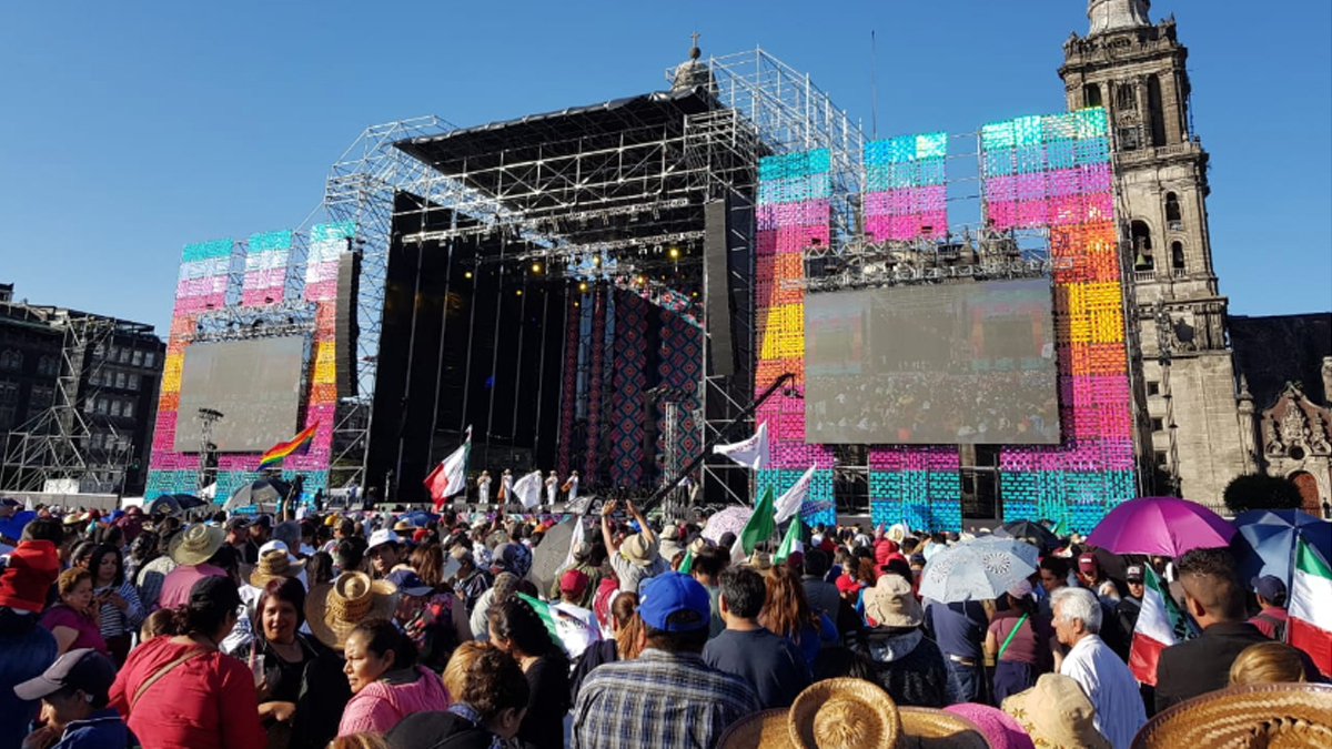 AMLO Fest en el Zócalo capitalino arranca con 50 mil personas