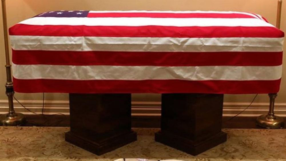 Trasladan a Washington ataúd de George H.W. Bush para homenajes