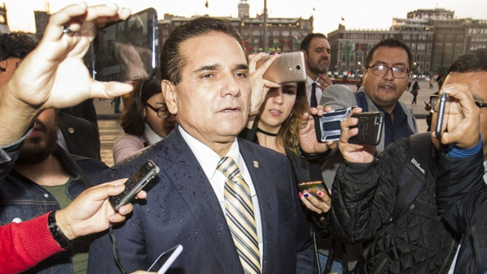 Aureoles pedirá apoyo de la federación para pagar a docentes en Michoacán