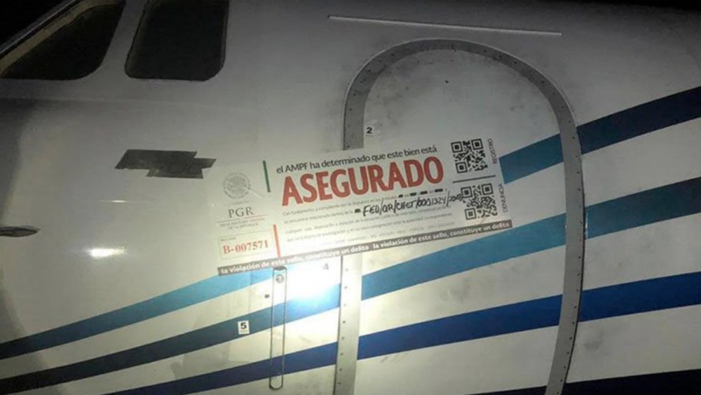 Aseguran más de una tonelada de cocaína en aeropuerto de Chetumal
