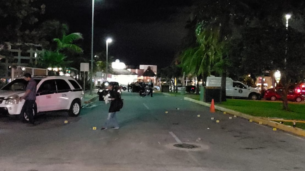 Balacera deja un muerto en zona turística de Cancún Balacera deja un muerto en zona turística de Cancún