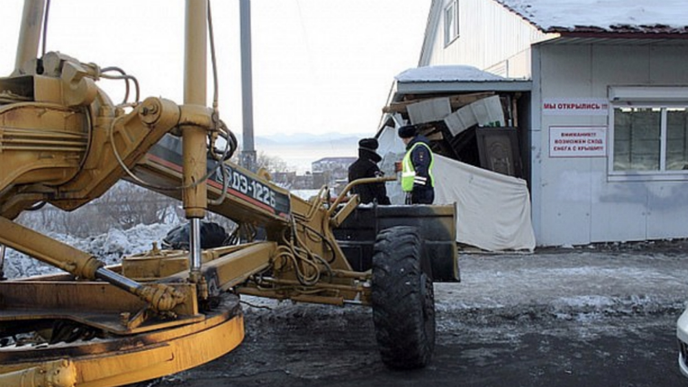 #Video Conductor de barredora de nieve mata a mujer en Rusia