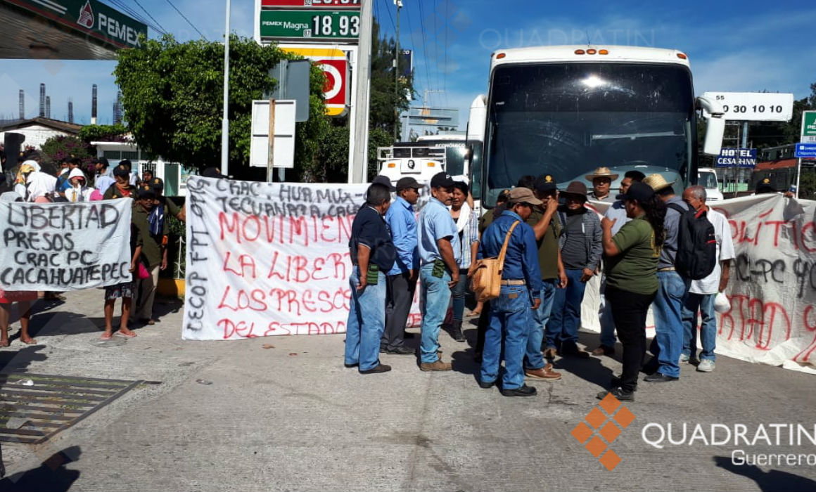Liberan Autopista del Sol en Chilpancingo con rumbo a Acapulco - bloqueo-chilpo2ok