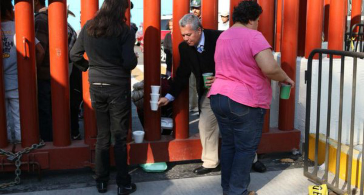 #Video Campesinos intentan abrirse paso a San Lázaro