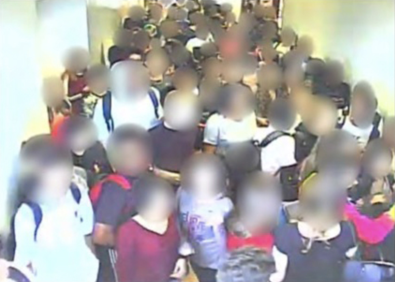 #Video Nuevas imágenes de Nikolas Cruz durante el ataque a secundaria - captura-de-pantalla-2018-12-28-a-las-182551