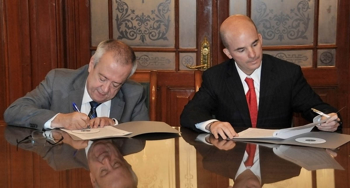 Carlos Úrzua asume como titular de la Secretaría de Hacienda