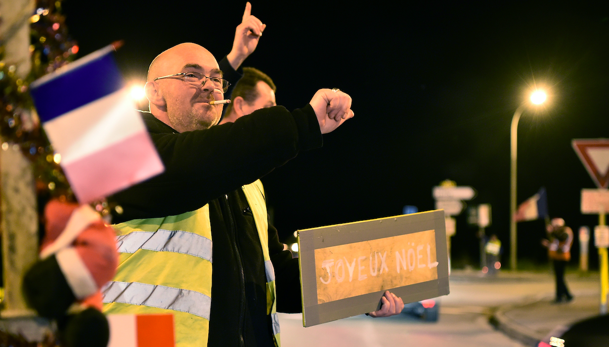 Chalecos amarillos contemplan crear partido político