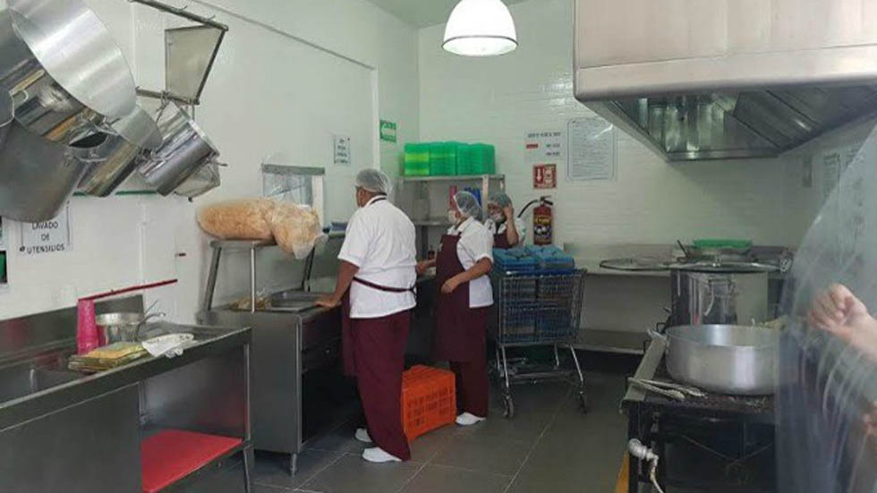 Darán pierna en adobo en El Torito por Nochebuena - cocina-del-torito-de-la-cdmx