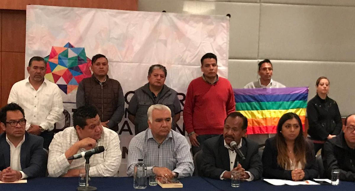 Se van 50 mil perredistas a movimiento de René Bejarano