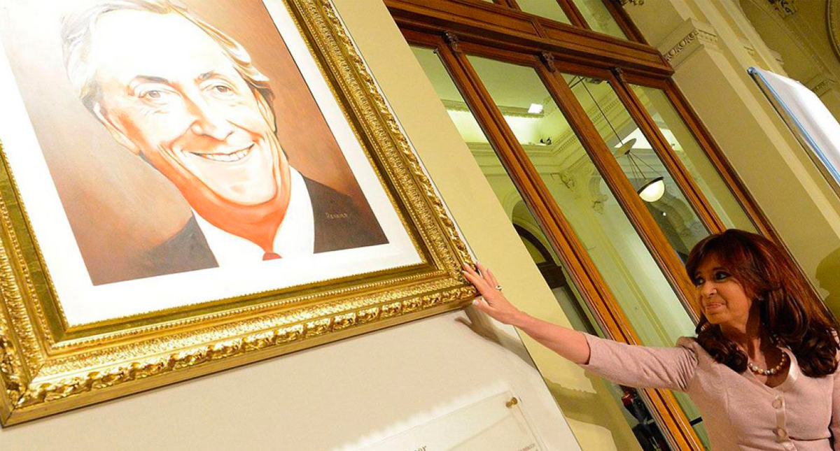 Decomisan obras de arte a ex presidenta Cristina Fernández Decomisan obras de arte a ex presidenta Cristina Fernández