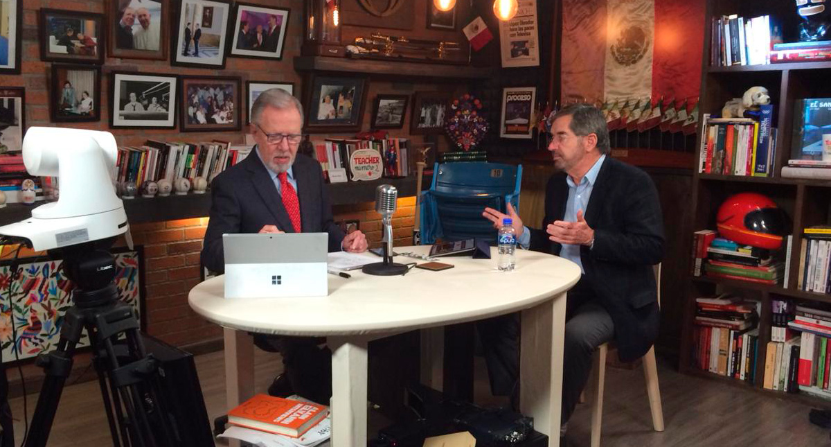 López Dóriga entrevista a Juan Ramón de la Fuente