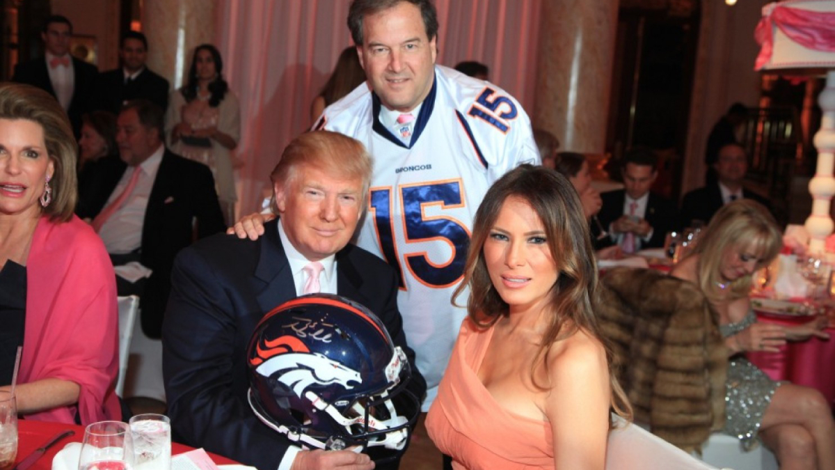 Donald Trump deberá vender el casco de Tim Tebow