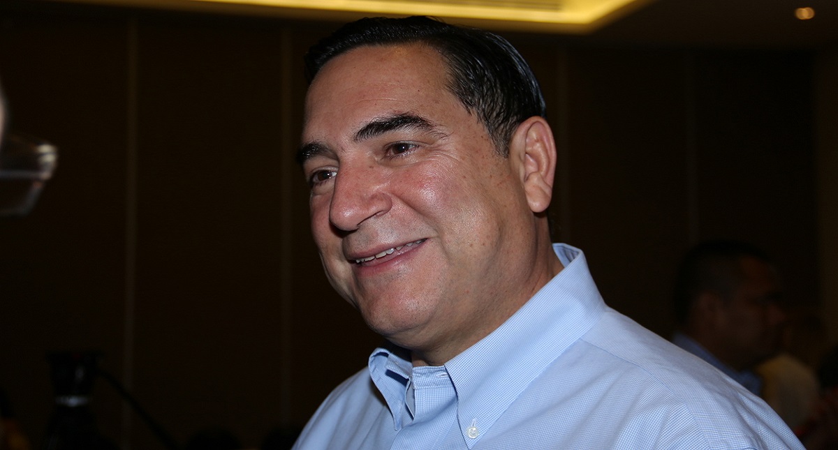 Fernando Valenzuela anuncia su renuncia como fiscal de Tabasco