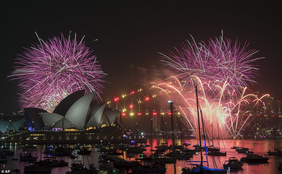 Asia y Oceanía inician festejos por la llegada del 2019 - festejos-sidney-2019