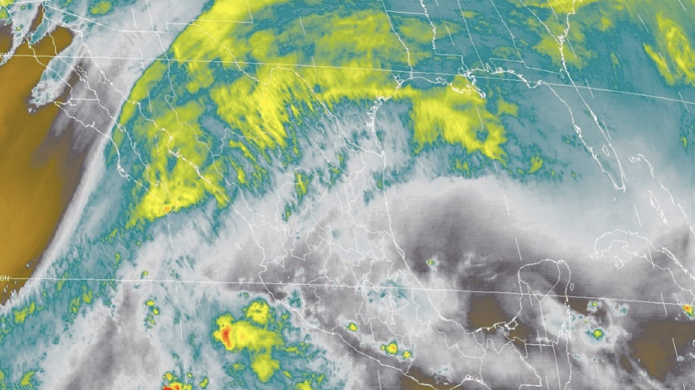 Ambiente gélido y lluvias por frentes fríos y tormenta invernal