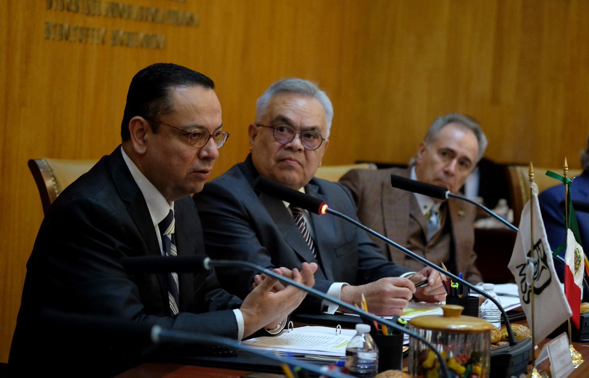 Germán Martínez se reintegra al Senado