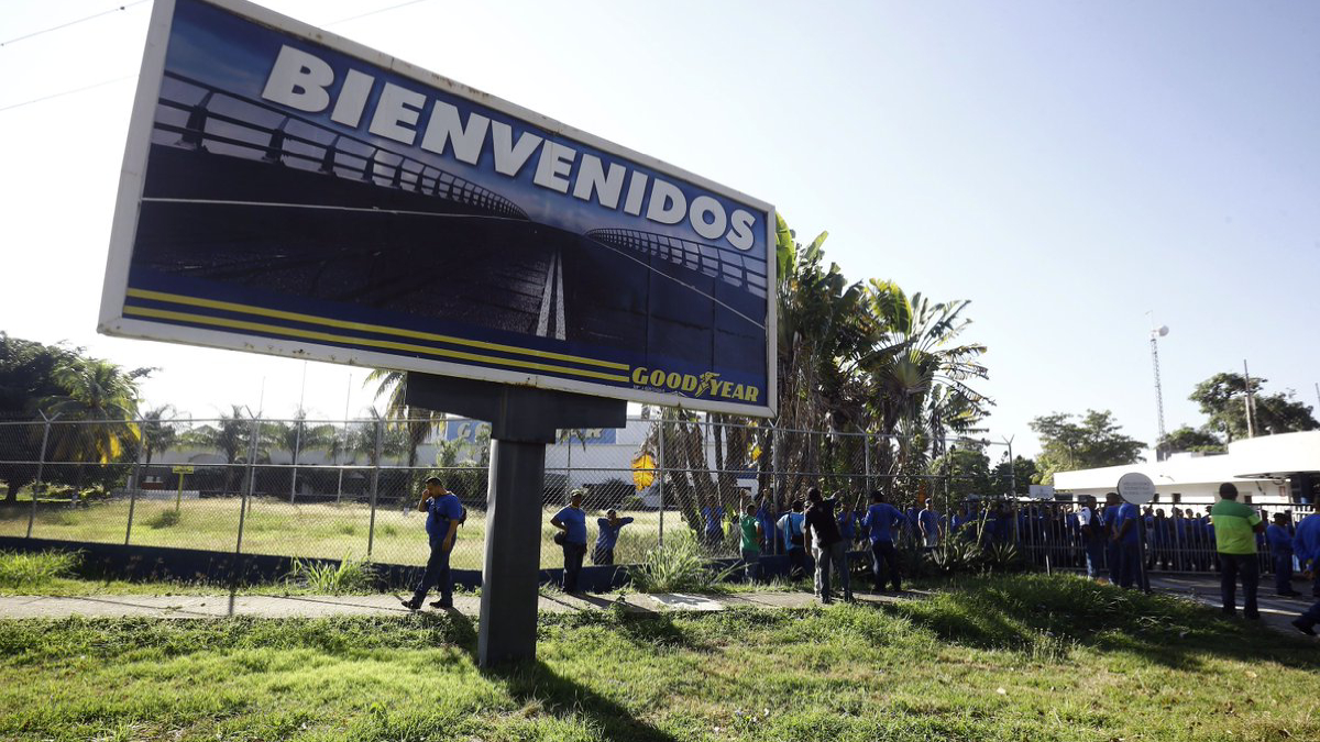 Gobierno venezolano toma el control de planta de Goodyear tras cierre