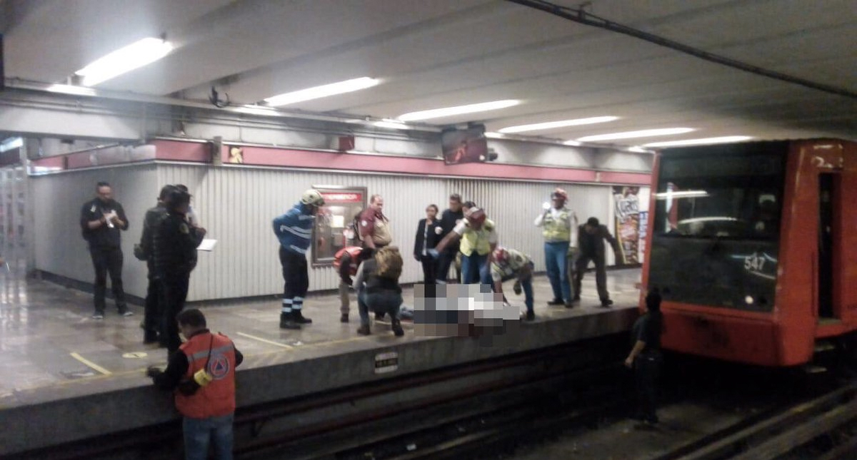 Hombre muere al arrojarse a las vías del Metro Balderas Hombre muere al arrojarse a las vías del Metro Balderas