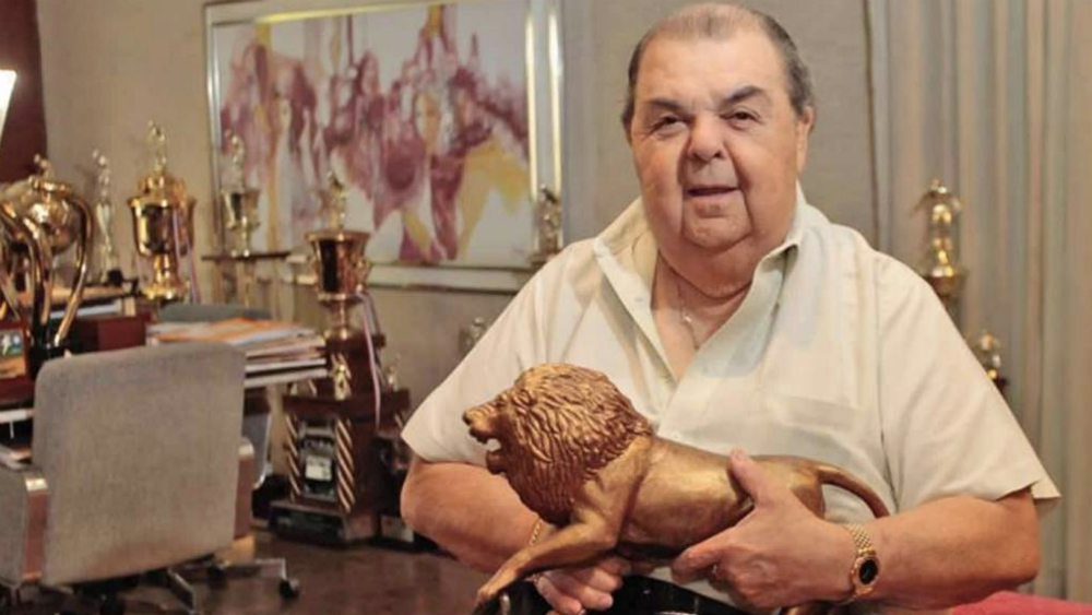 Muere en pleno vuelo presidente de club del futbol hondureño