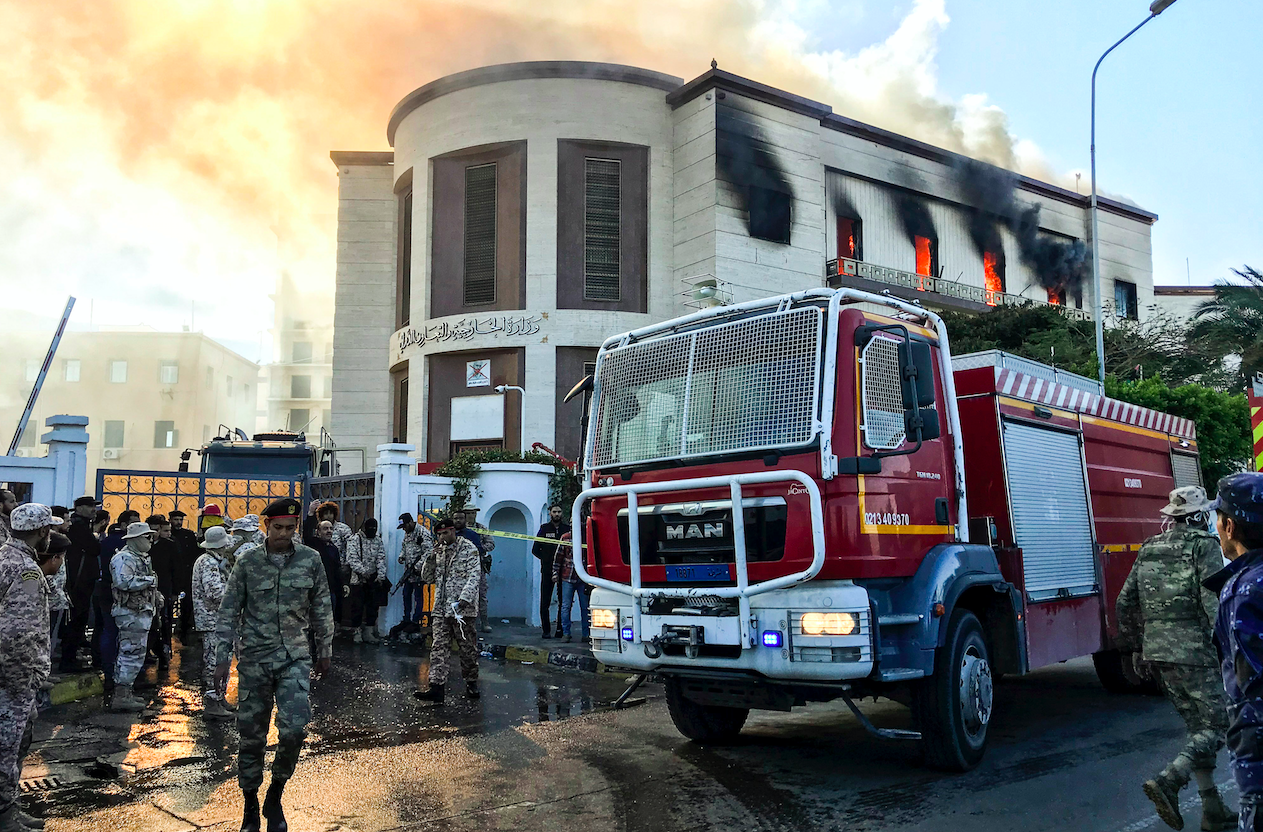 Ataque contra ministerio de Relaciones Exteriores deja tres muertos en Libia