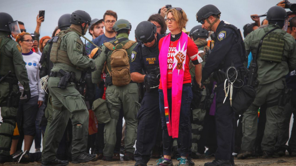 Patrulla Fronteriza detiene a 31 líderes religiosos en frontera con EE.UU.