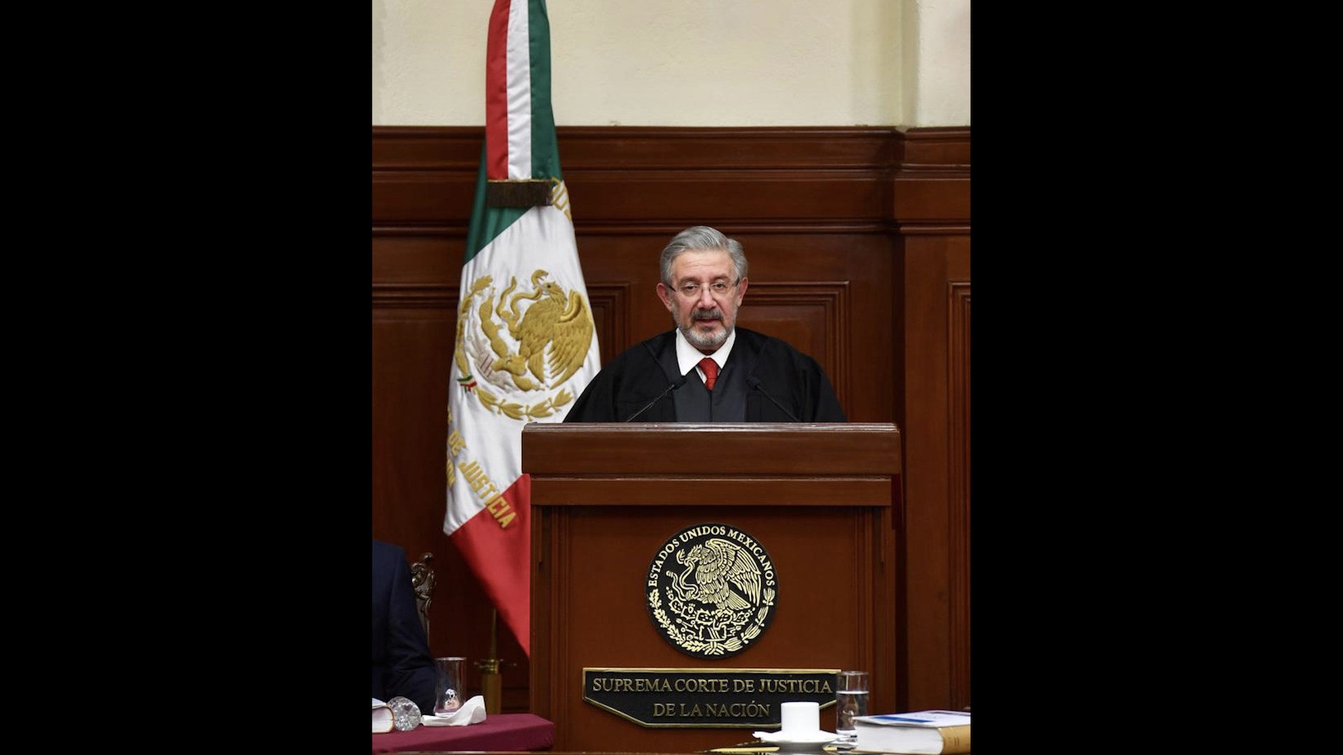 Tras contacto con positivo a COVID-19, el ministro Luis María Aguilar no asistirá al informe del ministro presidente Zaldívar