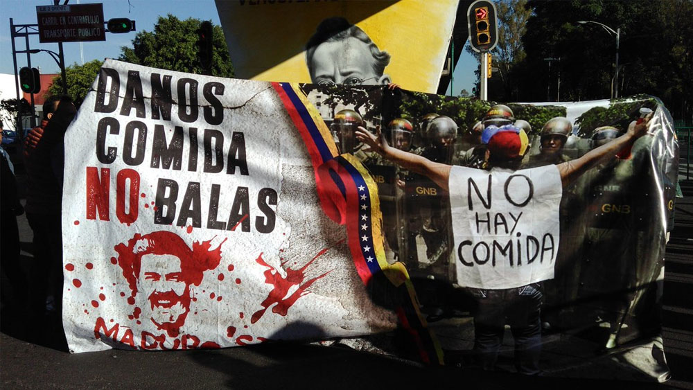 Se manifiestan frente a San Lázaro contra Nicolás Maduro