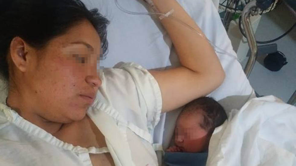 Nace niña el primer bebé de la Navidad en Edomex