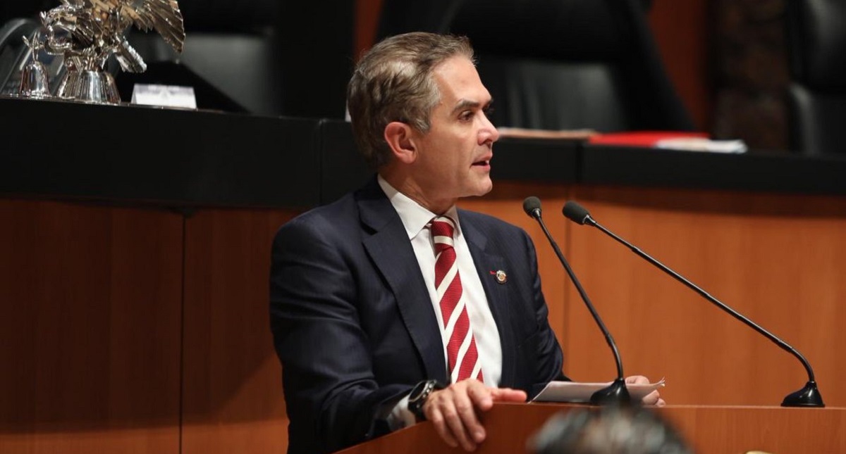 Mancera arremete contra urbanización en terreno de Santa Fe