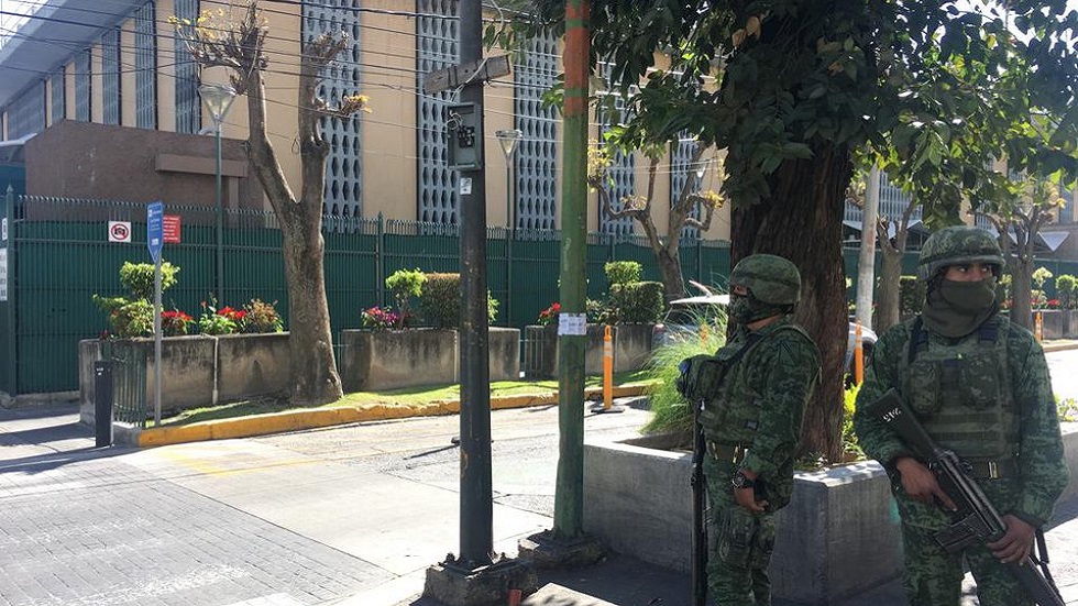 EE.UU. emite alerta de seguridad en Guadalajara tras ataque a consulado - militares-en-consulado-de-eeuu-en-guadalajara