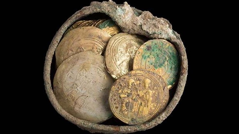 Hallan monedas de hace 900 años en Jerusalén
